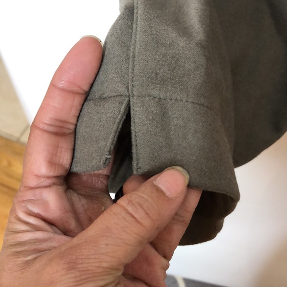 REI Women's Pants Green Button Fly Straight Cut Soft Warm Pants Size 10 - Picture 8 of 9